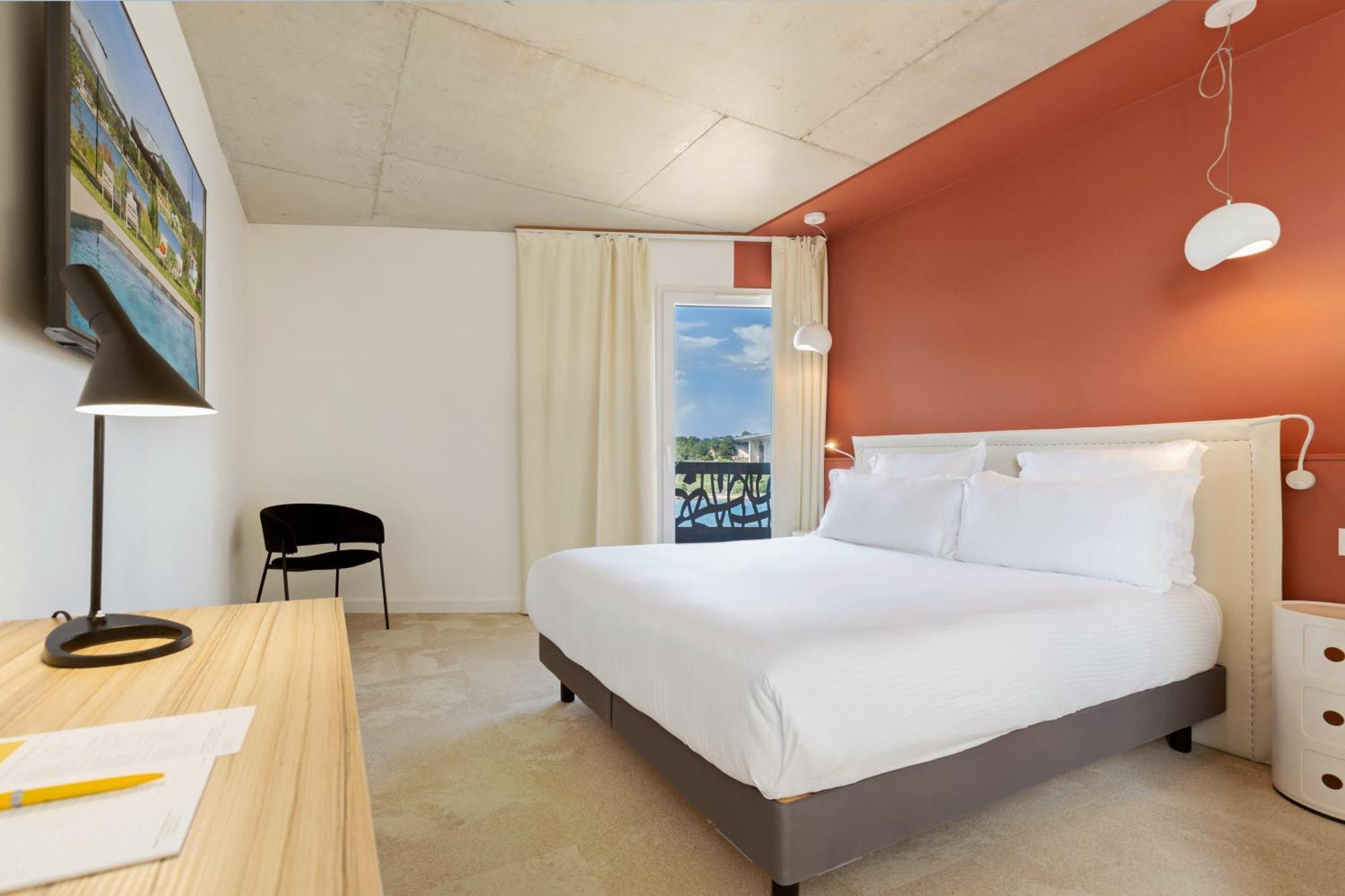 Golden Tulip Hotel & Rooftop Martigues Provence Zewnętrze zdjęcie